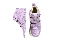 Arauto RAP lavender patent sneaker Sydney